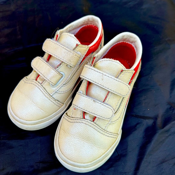 Vans Other - Vans Kids Sneakers in Cream and Red